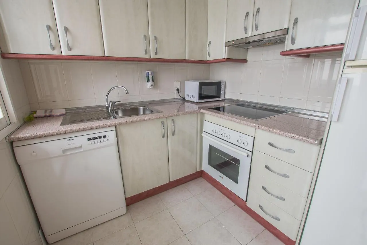 Apartmán Qh Puerta Real Granada 0*,